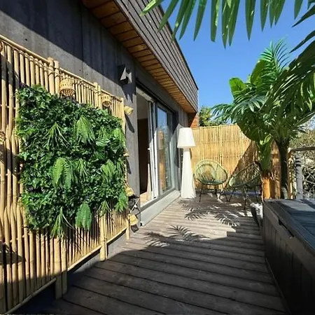 Frühstückspension De La Jungle Avec 3*