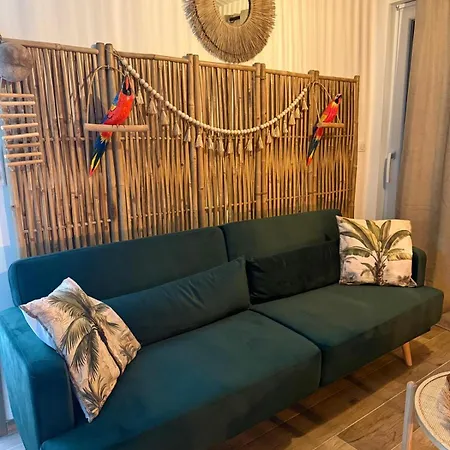 Bed & Breakfast De La Jungle Avec Nanteuil-lès-Meaux