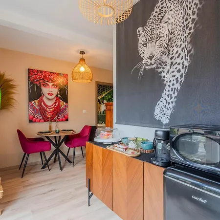 De La Jungle Avec 3*